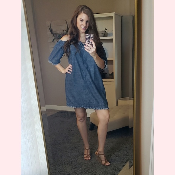 Trina Turk Dresses & Skirts - 🎀Trina Turk dress